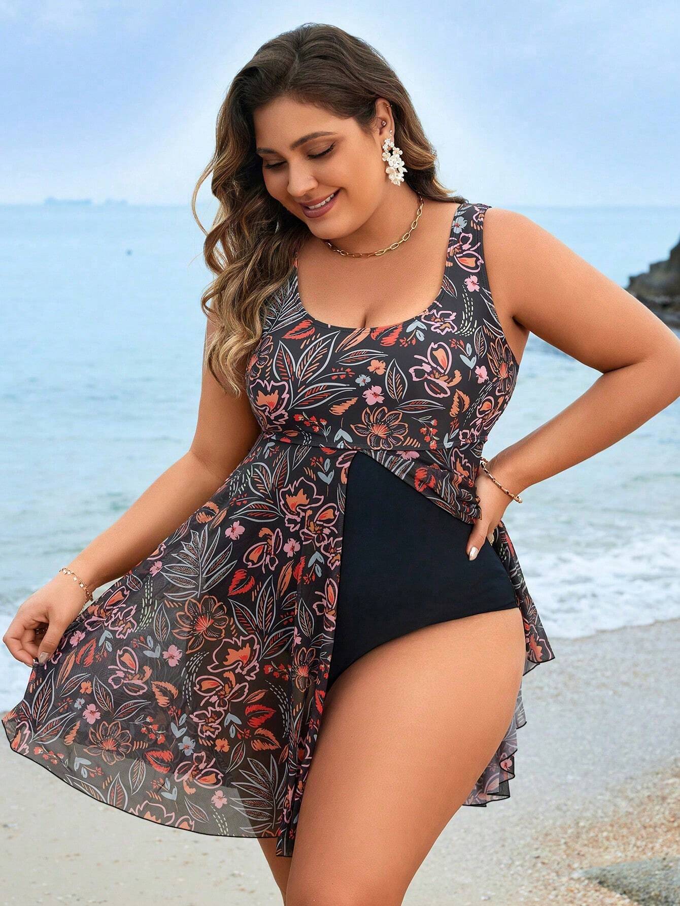 Maiô Plus Size Lucie - Compre 1 Leve 2 + Brinde